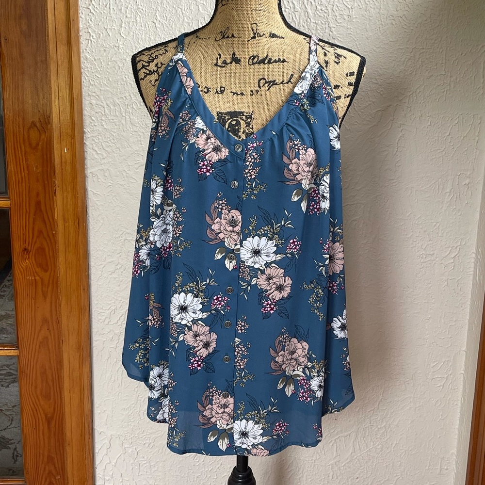 Torrid Top NWT